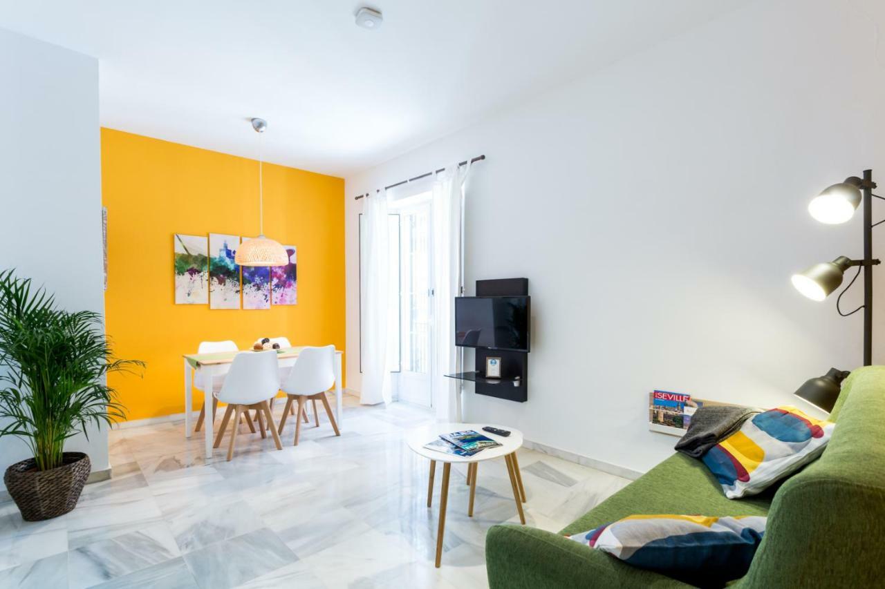 Uniko Home Sevilla Екстер'єр фото